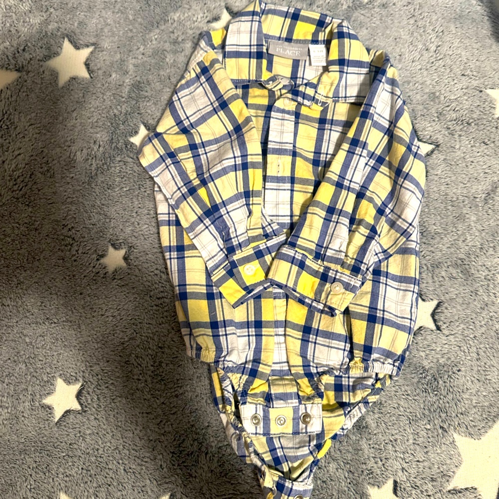 Children’s Place Collared button up with snaps at the bottom